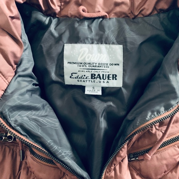 Sold - Eddie Bauer skyliner down jacket. Small - Picture 7 of 8